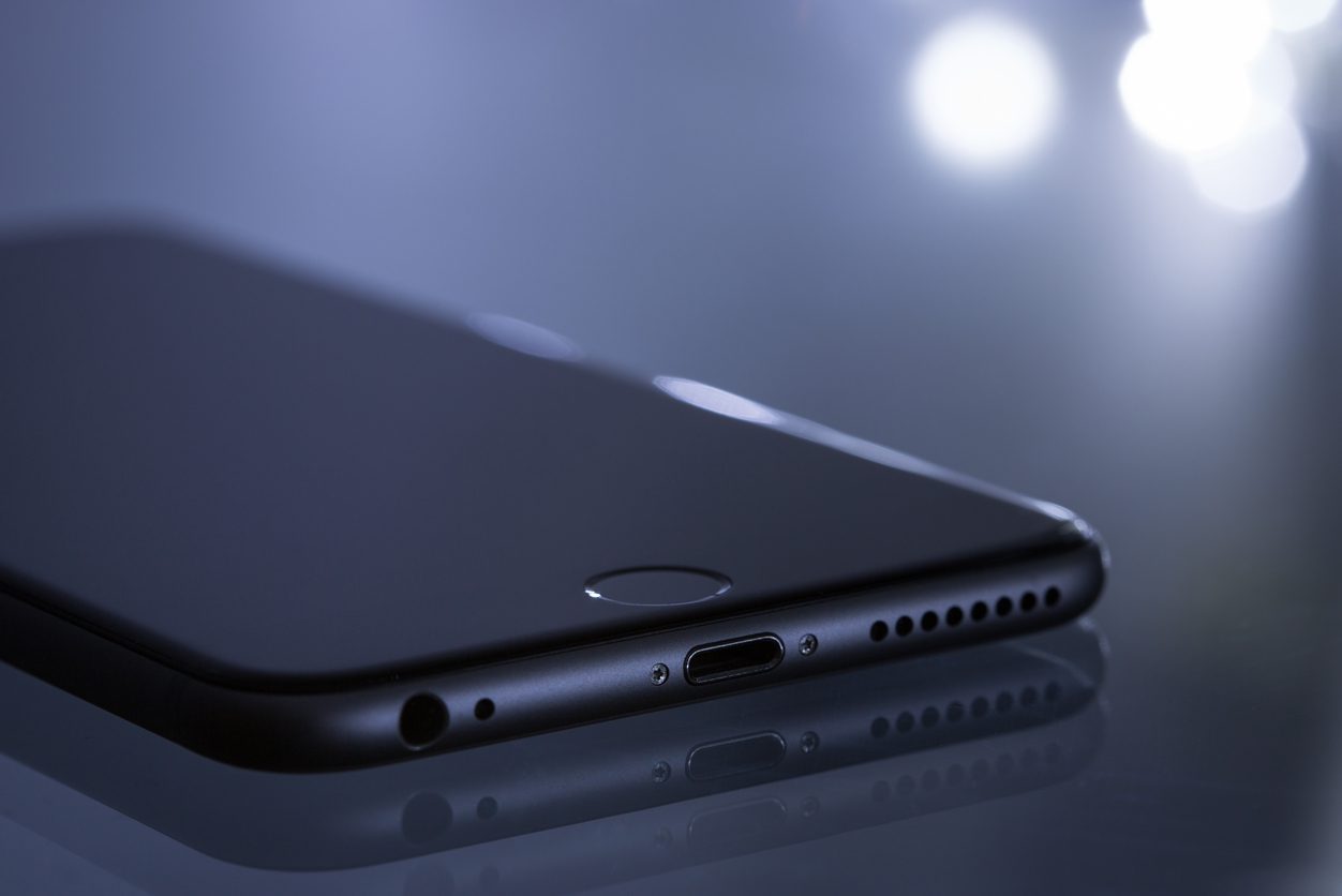 Fix a Black Screen on an iPhone Camera