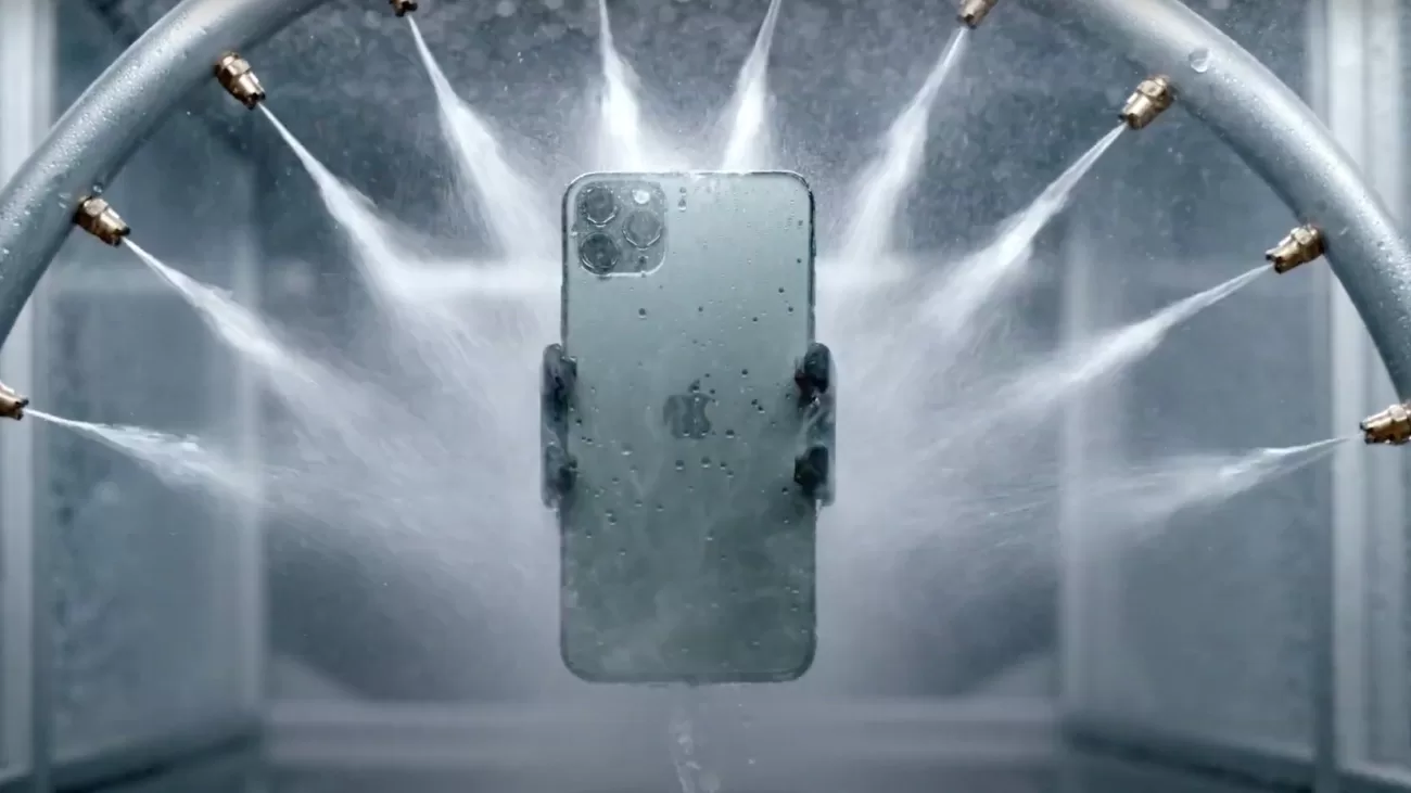 water resistant iphone